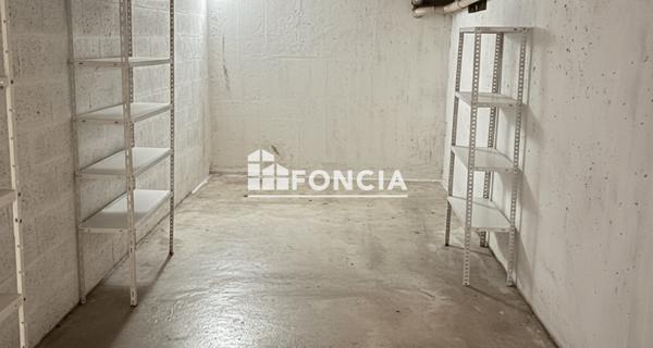 À vendre Parking 25 m² - La Rochelle 17000