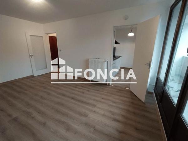 Location Studio 30.38 m² - 8 RUE GEORGES MELIES Echirolles 38130