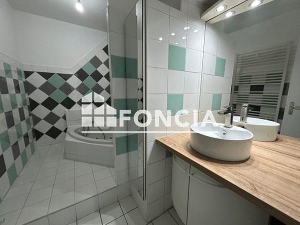 Location Studio 38.34 m² - 56 RUE DES JARDINS Saint Romain En Gal 69560