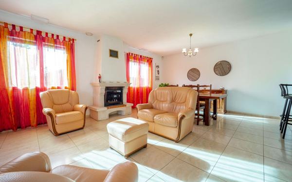 Maison à vendre    4 pièces •  Sainte-Eulalie-en-Born