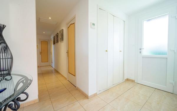 Maison à vendre    4 pièces •  Sainte-Eulalie-en-Born