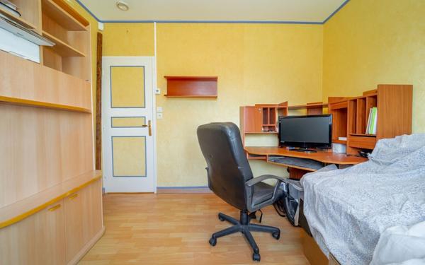 Maison à vendre    4 pièces •  Sainte-Eulalie-en-Born