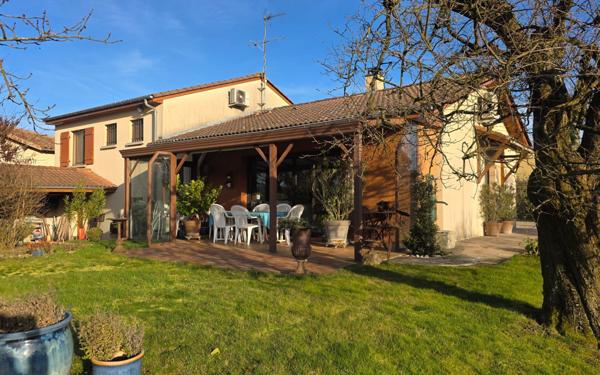 Maison à vendre    5 pièces • 116,26 m2 Replonges