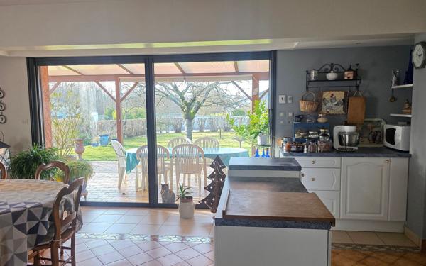 Maison à vendre    5 pièces • 116,26 m2 Replonges