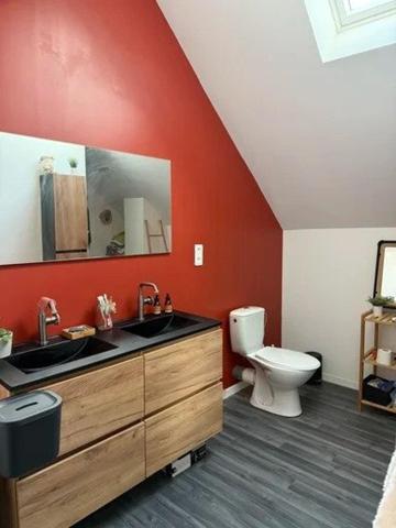 Très belle maison rénovée avec terrain et grange