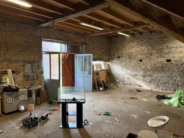 Très belle maison rénovée avec terrain et grange