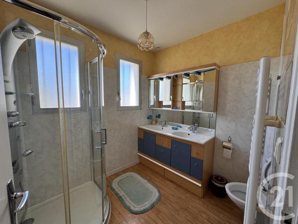 Maison à vendre  6 pièces - 154,92 m2 LE FENOUILLER - 85