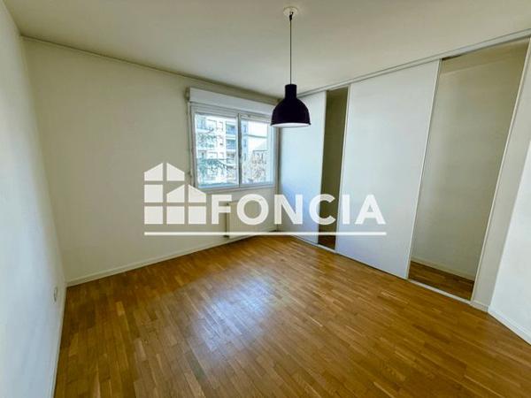 Location Appartement 3 pièces 69.44 m² - 111 113 ROUTE DE GENAS Villeurbanne 69100