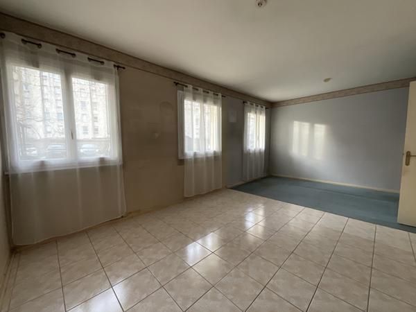 Villeurbanne (69100) À vendre – Appartement T3 avec parking et cave – secteur Médipôle Lyon-Villeurbanne