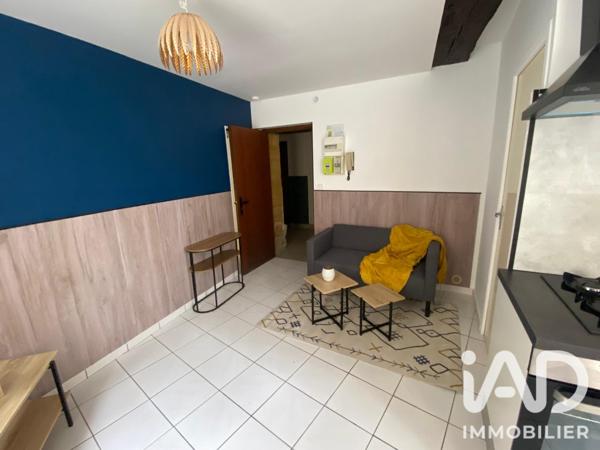 Immeuble à vendre 370 m² Sedan