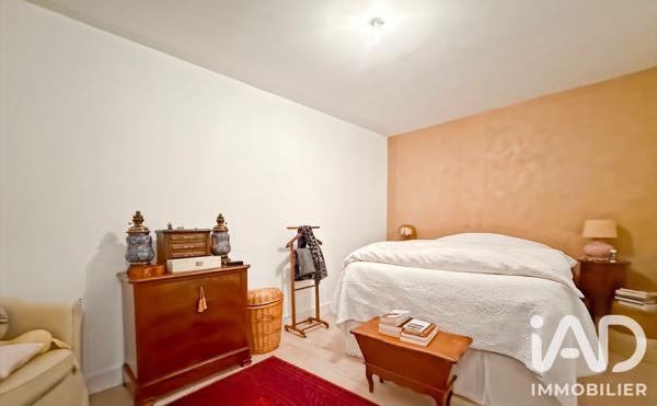Immeuble à vendre 370 m² Sedan