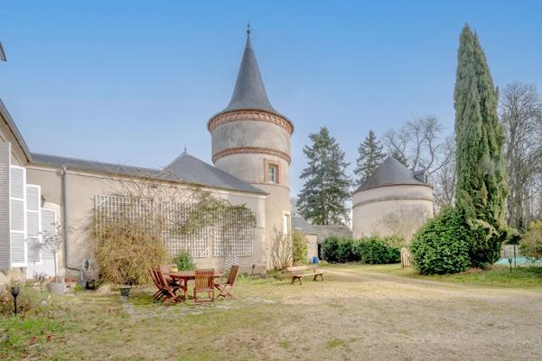 Propriété à vendre proche de Bourges (18)
