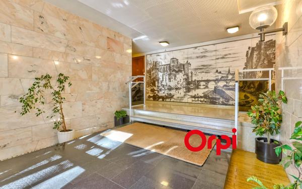 Appartement à vendre    3 pièces • 74 m2 Lyon 2