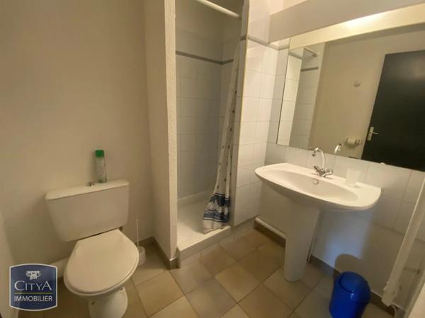 Appartement à louer 2 pièces 33.19m² Nîmes (30000)
