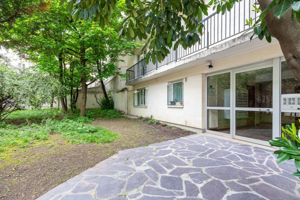 Appartement à vendre - 2 Pièces - calme - Lamarck-Caulaincourt