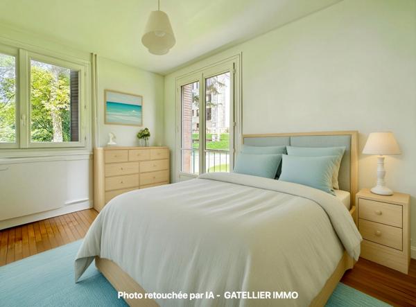 96 m² – 3 chambres + possibilité 4 – Parc arboré – Gare à pied
