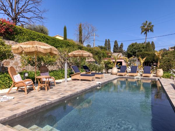 Vente Villa de luxe Le Golfe Juan 5 Pièces 175 m²