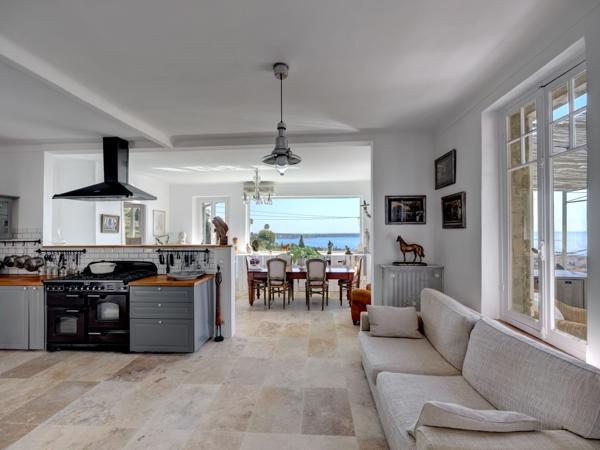 Vente Villa de luxe Le Golfe Juan 5 Pièces 175 m²