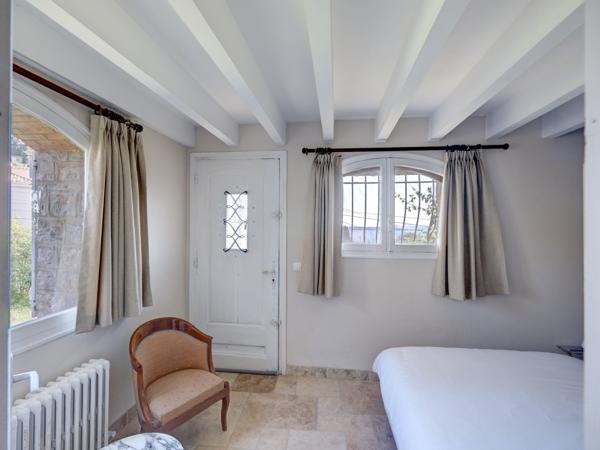 Vente Villa de luxe Le Golfe Juan 5 Pièces 175 m²