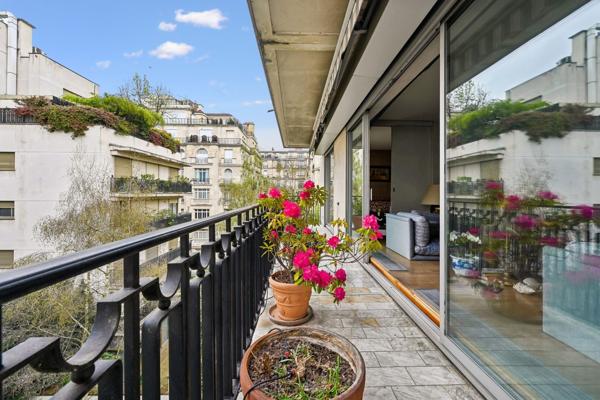 Vente Appartement de luxe Neuilly-sur-Seine 5 Pièces 149.21 m²