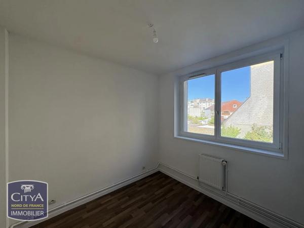 Appartement à louer 3 pièces 51.66m² Dunkerque (59240)