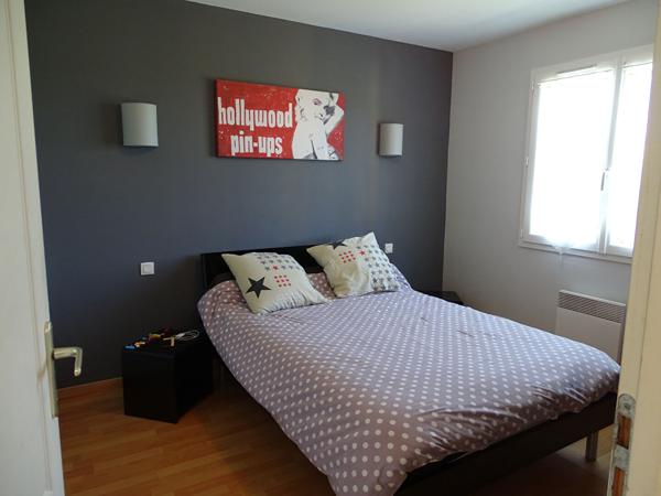 MAISON PLAIN PIED 3 CHAMBRES GARAGE ET JARDIN A LEUC