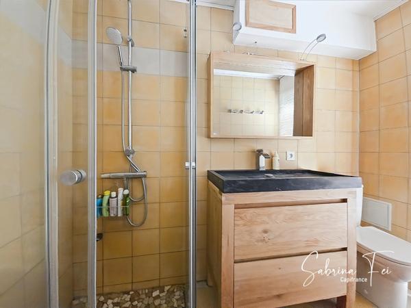 CHÂTELAILLON-PLAGE – TRIANGLE D’OR – EMPLACEMENT EXCEPTIONNEL À QUELQUES PAS DU MARCHÉ ET DE LA PLAGE