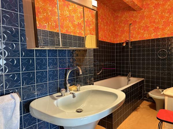 EXCLUSIVITE - Maisons - 3 chambres - Garage - 42540