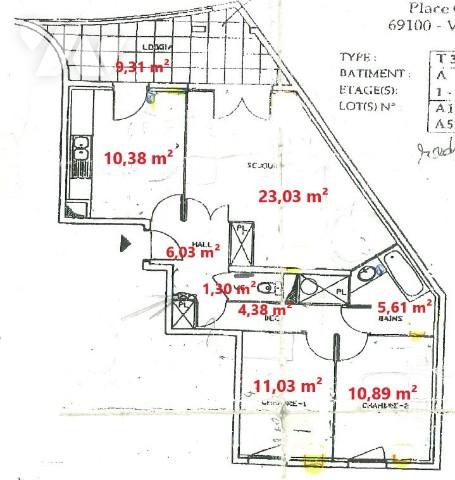CHARPENNES, T3 de 72,65 m² avec balcon garage fermé et cave dans copropriété de 1995.