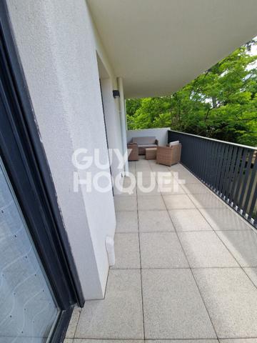 T3 Meublé état neuf 71.7 m2 + balcon + parking