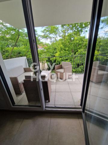 T3 Meublé état neuf 71.7 m2 + balcon + parking