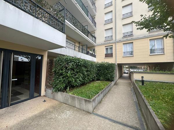 Appartement Drancy 3 pièce(s) 55.42 m2