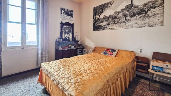 CHATEAURENARD - Maison de ville avec grand garage de 100 m2