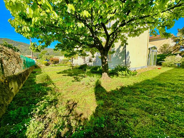 A VENDRE : MAISON T4 INDEPENDANTE AVEC 1 ETAGE + JARDIN ET GARAGE