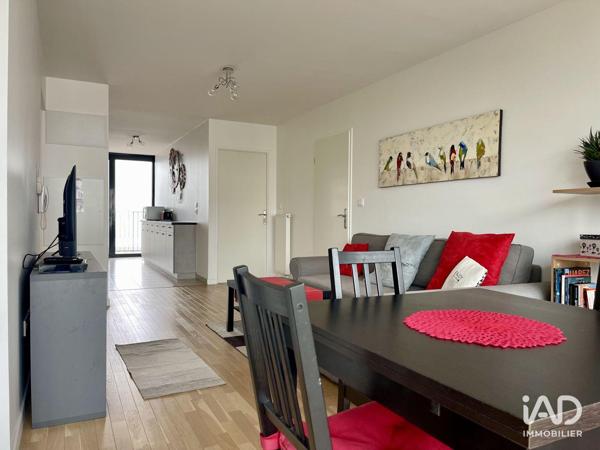 Location appartement 3 pièces 71 m² Nanterre