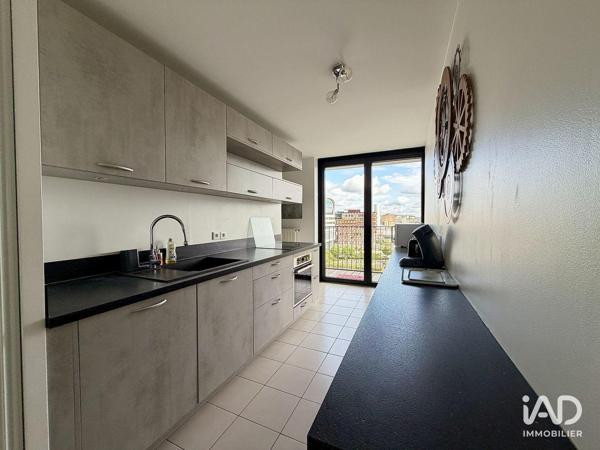 Location appartement 3 pièces 71 m² Nanterre