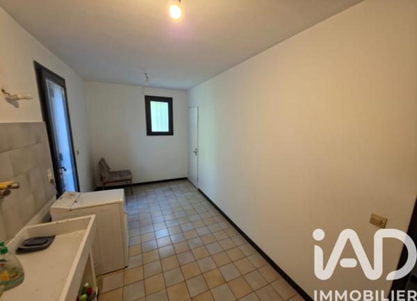 Maison à vendre 5 pièces 120 m² Nîmes