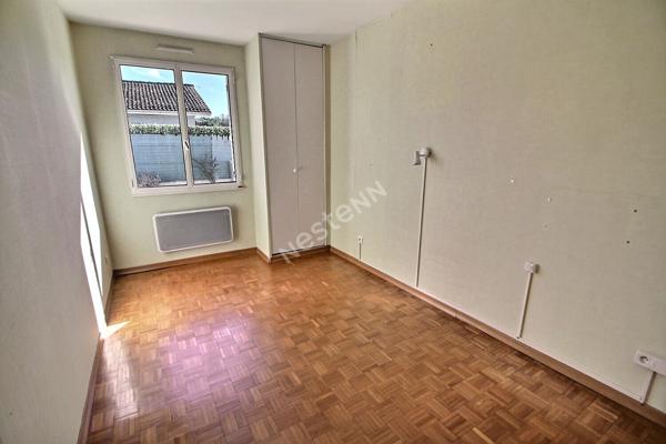 Maison de plain-pied - 4 chambres - 739 m² de terrain - Heyrieux
