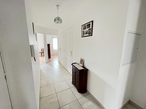 Appartement Dourdan 3 pièce(s) 72.33 m2