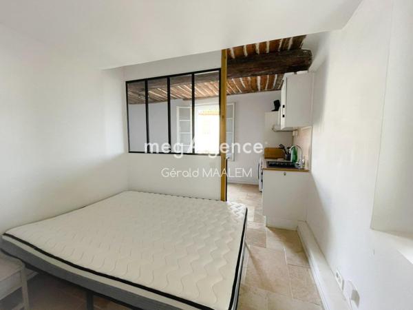 Appartement à ROQUEBRUNE-SUR-ARGENS, 83520 - 1 pièce 24m²
