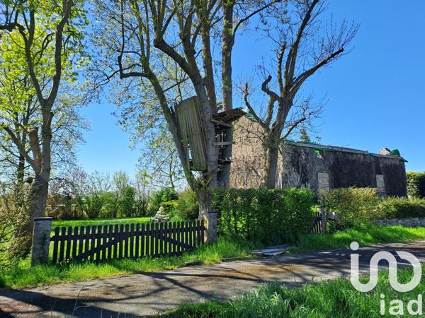 Grange 4 pièces de 70 m² à Saint-Germain-des-Prés (49170)