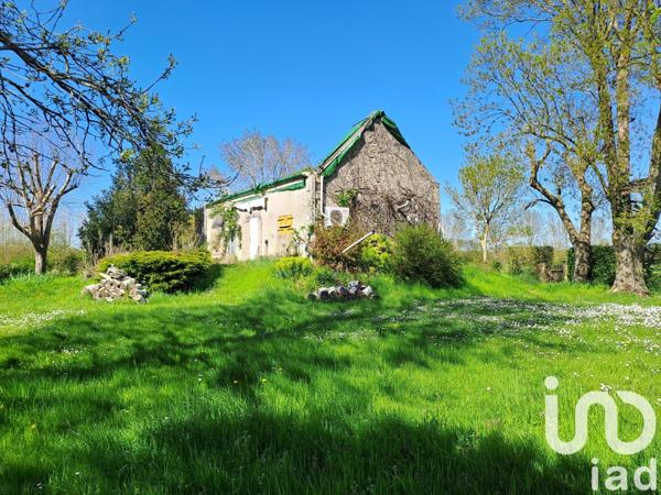 Grange 4 pièces de 70 m² à Saint-Germain-des-Prés (49170)