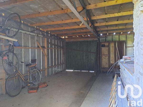 Grange 4 pièces de 70 m² à Saint-Germain-des-Prés (49170)