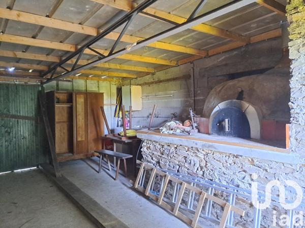 Grange 4 pièces de 70 m² à Saint-Germain-des-Prés (49170)