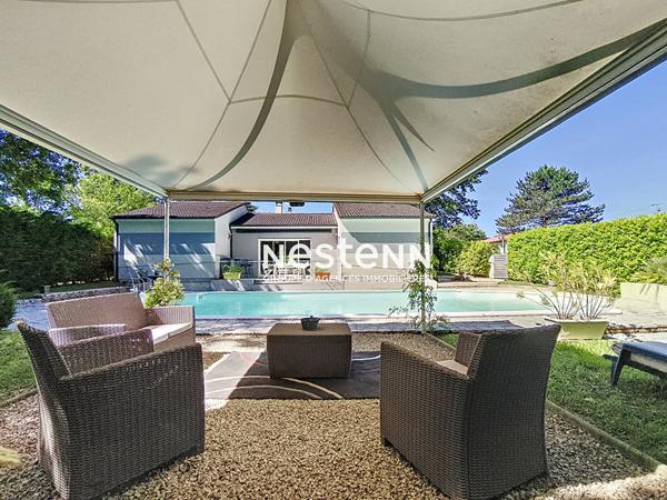 Maison de plain-pied Auch 129 m² 4 pièces avec piscine