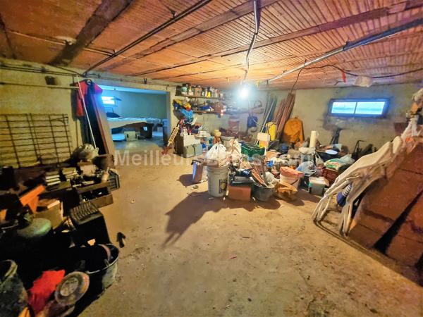 Maison traditionnelle 3 faces avec garage et cave de 80m2 !