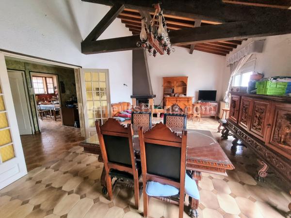 Maison traditionnelle 3 faces avec garage et cave de 80m2 !