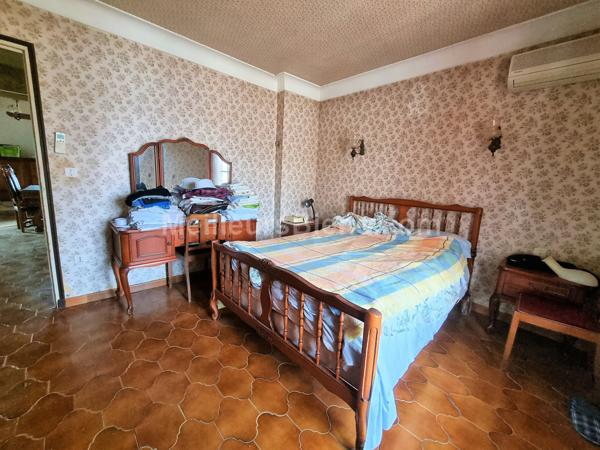 Maison traditionnelle 3 faces avec garage et cave de 80m2 !