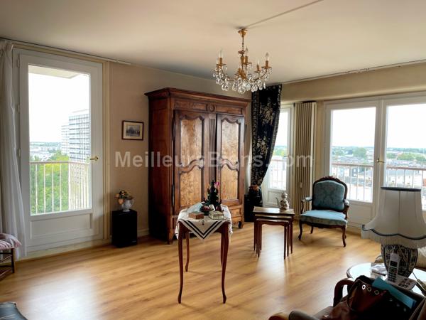  Appartement T5 Louis Gain 98.50 M2