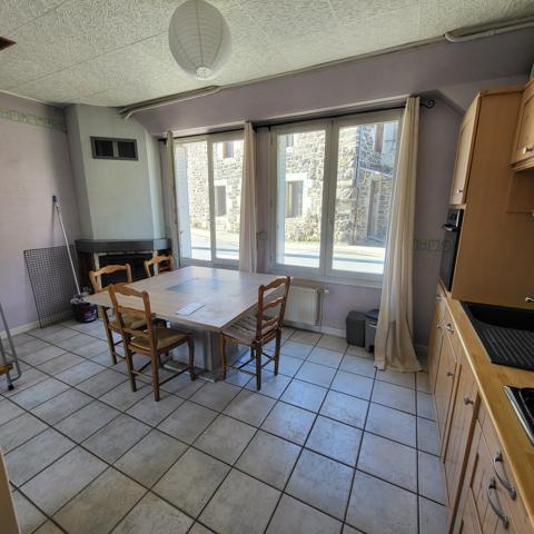 Appartement en duplex Riom es Montagnes (15400)